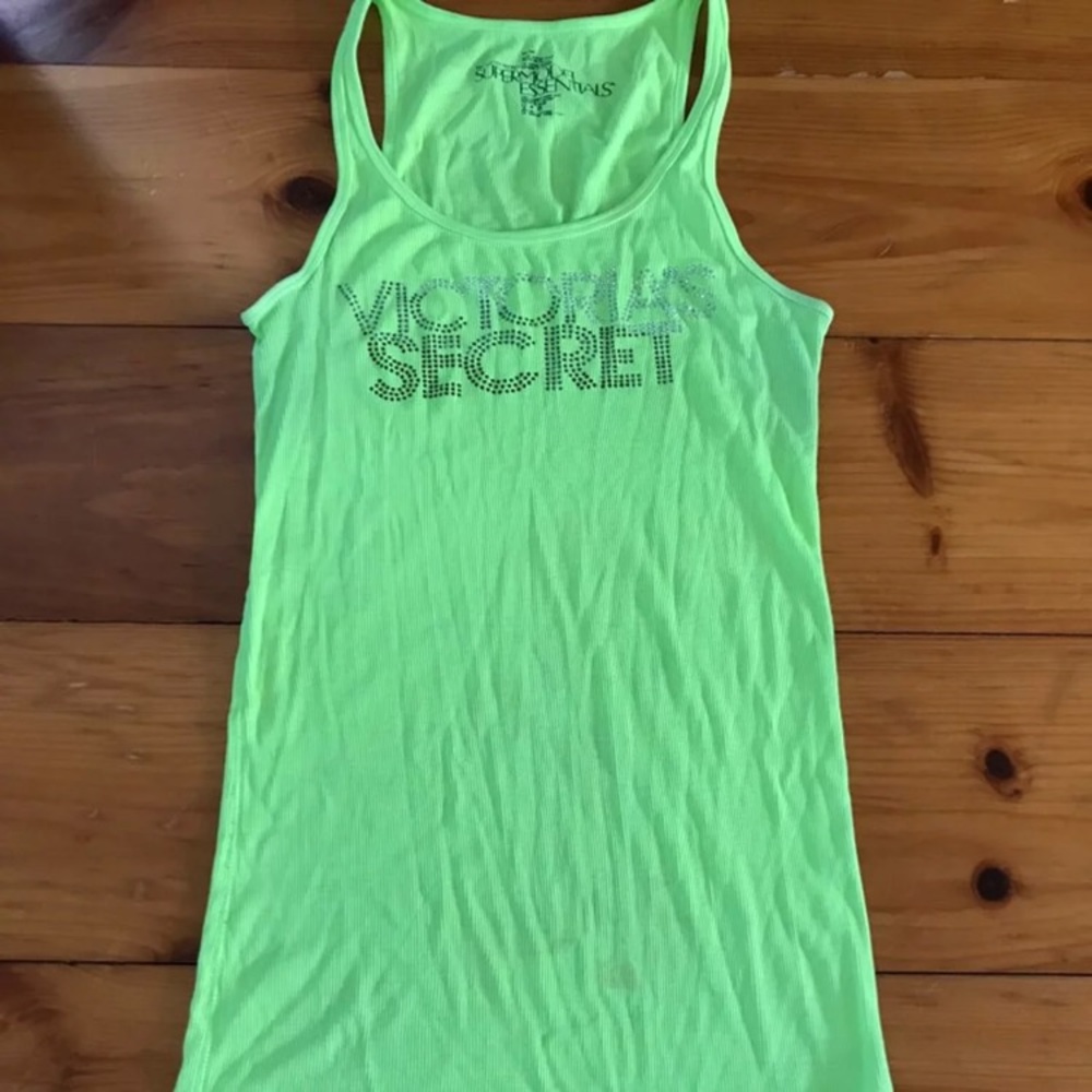 VS supermodel Essentials tank